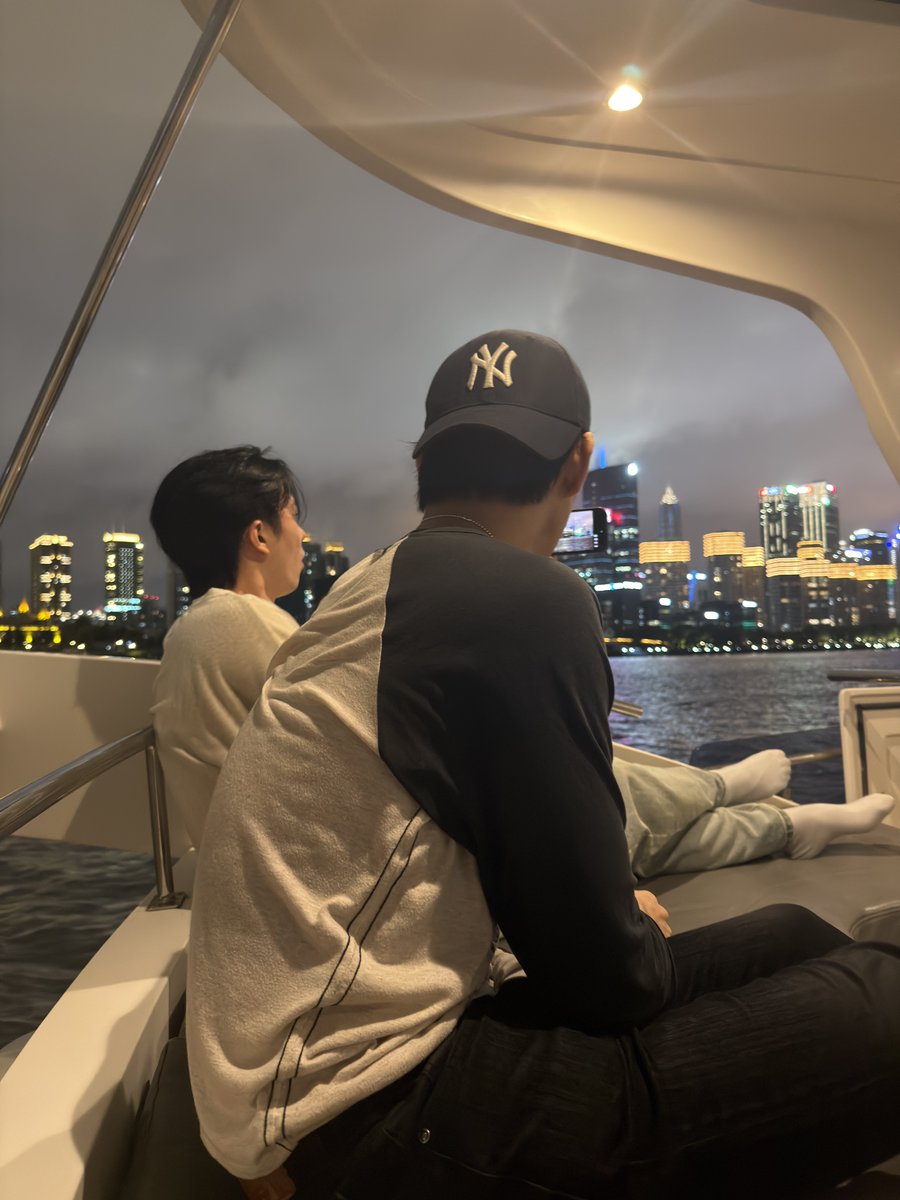 P1H_members's tweet photo. #P1Harmony #JONGSEOB
#HAPPY_INTAK_DAY https://t.co/ZhGyFk4J2T