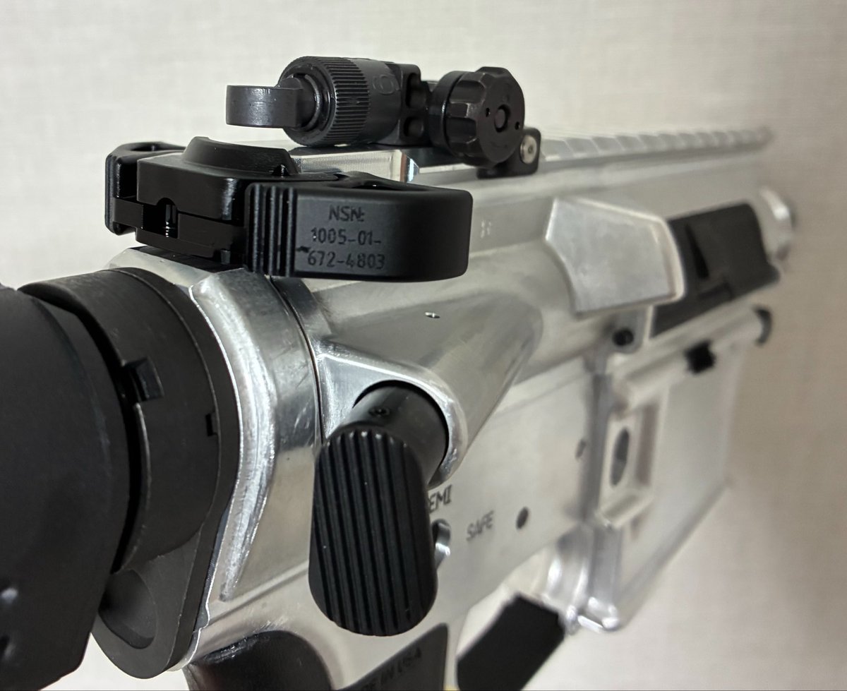dd_tac7080's tweet photo. 情���量が増えてきた。
RESTOMOD CQB-Rになりそう。
10.3インチバレル買っておこうかな。 https://t.co/OObcSNct6n