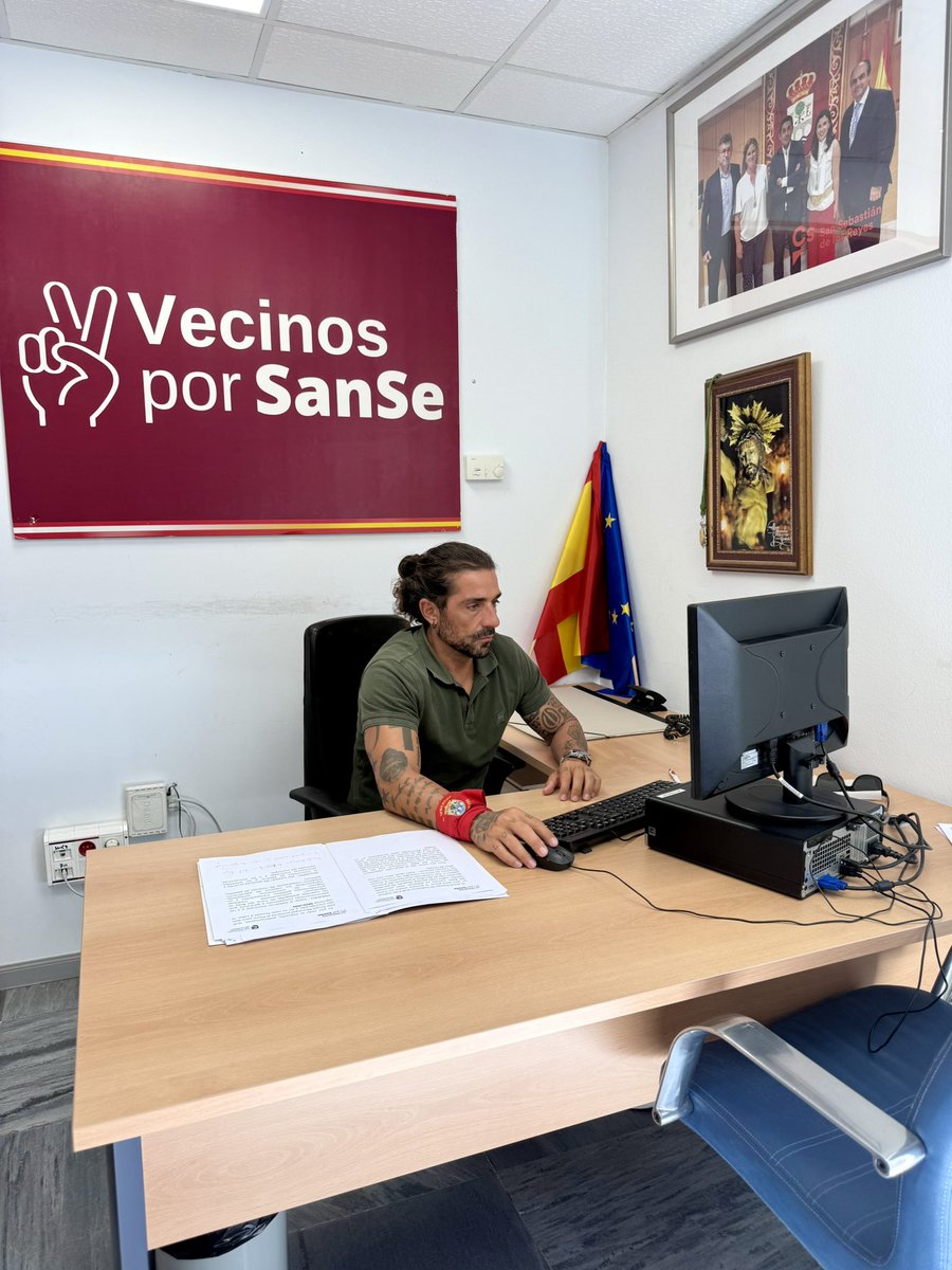 VecinosSanSe's tweet photo. Último día de Fiestas.

Preparándonos para lo que viene este… ¿último año? 🤫

#SanSe #FiestasSanSe #VecinosPorSanSe #GenteDelPueblo https://t.co/ZgjsJqwqUF