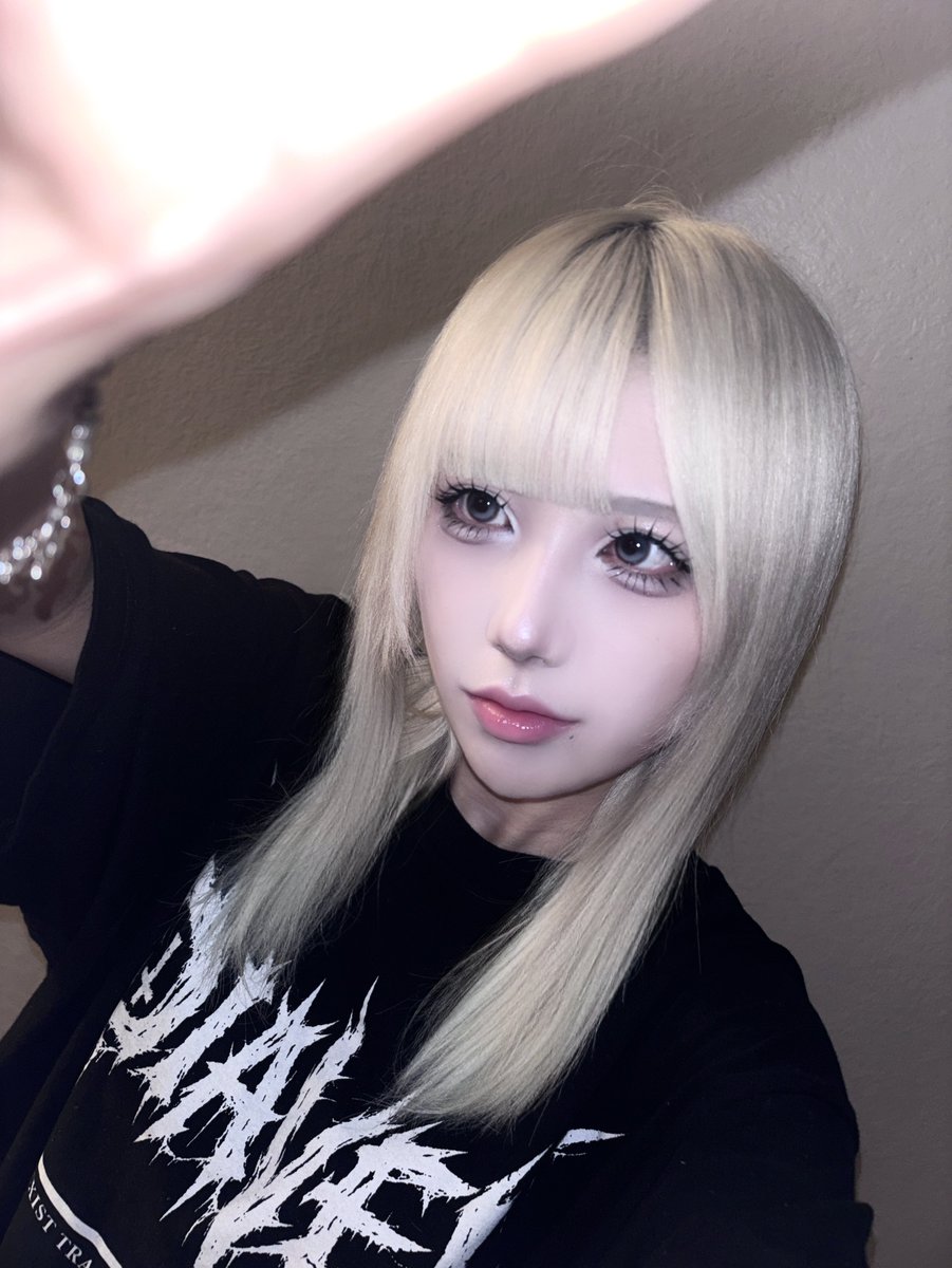 diavel_yurika's tweet photo. ツアー折り返し~ https://t.co/DxPGikR3bO