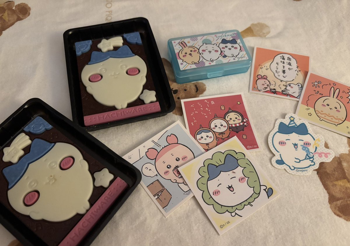 Q_7ye's tweet photo. 買ったやつ全部ハチワレいたんだけど❣️❣️❣️すご❣️❣️❣️かわいい〜❣️❣️❣️ https://t.co/GBqwmk2XFT