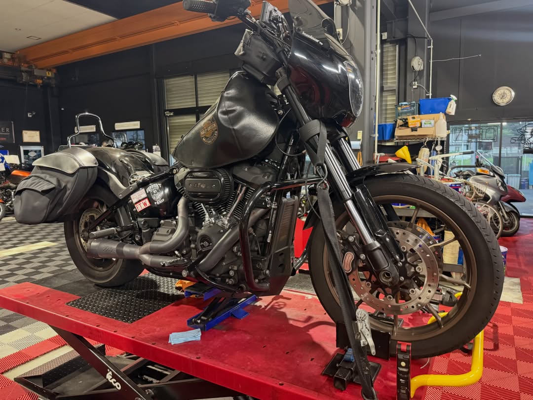 SenaidaMonvq5's tweet photo. Kaedear fog lights installed on the FXLRS! Their compact design looks really good. https://t.co/B2oWtWKtTS