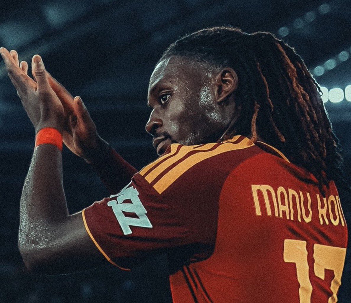 Fabriz_Roman0's tweet photo. 🚨🔵 Chelsea made contact with Manu Kone agents as one of the options for late midfield move.

Kone, in list with Lamine Camara among top options for midfield but nothing advanced yet.

AS Roma want to keep Kone and are yet to receive any bids.

Follows @Santi_J_FM. https://t.co/lhs7pVE3Qw