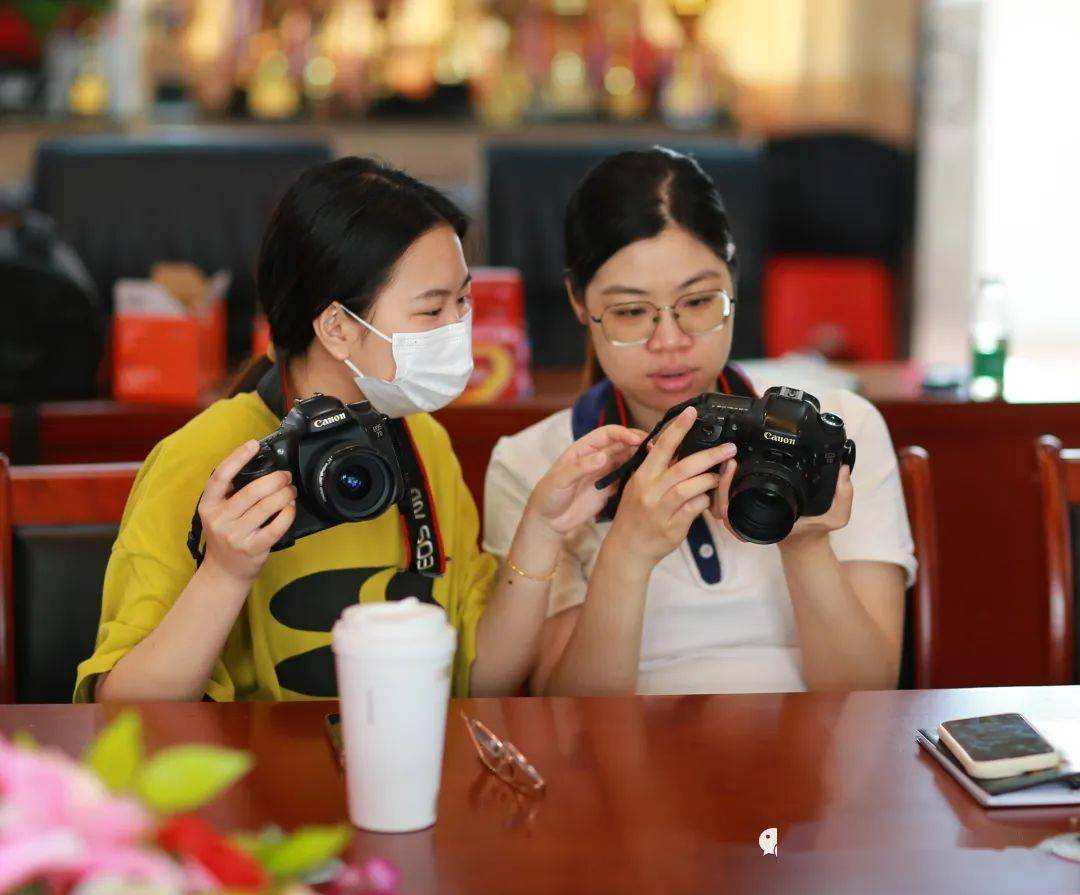 NitrousCamera99's tweet photo. [Join our campus photography club this Friday at the art studio! Learn basic lighting tricks, meet fellow shutterbugs, and capture great moments together. No experience needed! See you there!]， https://t.co/09ybBKyMM6