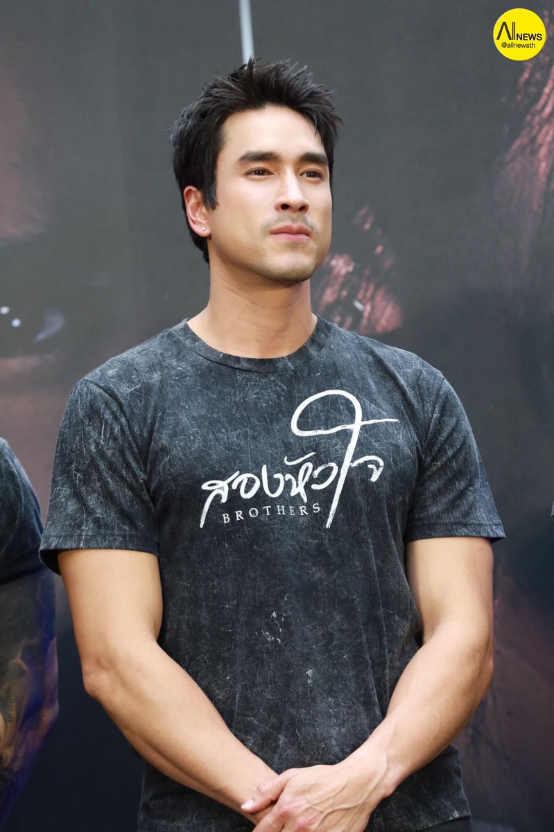 AllNews_th's tweet photo. “ณเดชน์ - เจมส์ มาร์ - อแมนด้า ” ร่วมกิจกรรมพิเศษ "สองหัวใจ Street Fight ต่อยดีมีทอง"
#สองหัวใจStreetFightต่อย���ีมีทอง
#nadech #jamesma #AmandaObdam
#สองหัวใจ #Brothers https://t.co/5cDzWcmnuL