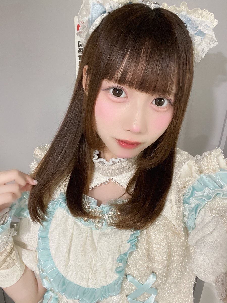 velmu_ulala's tweet photo. デビューライブありがとうございました🫧 https://t.co/oGwrceyUIo