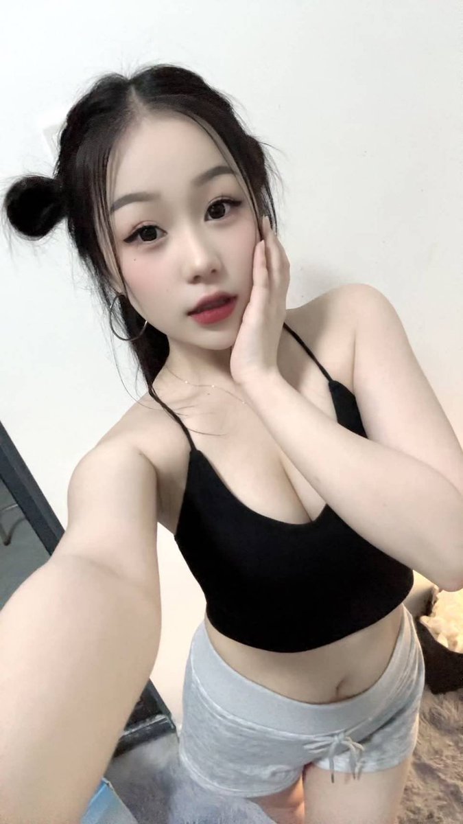 darylmur1ew's tweet photo. 3💄”ตอนแรกก็ไม่เชื่อ จนกระทั่งลองใช้เ��ง... ไอเทมลับที่บิวตี้บล็อกเกอร์เกาหลีโหวตให้เป็นอันดับ 1!“ 🦋 ครีมกันแดดเนื้อซูเฟล่ บางเบา คุมมันนาน600/1
 
💘🥀🥀🌹🌹🌹
#ปากน้ำ
ปากน้ำ
#รับงานสมุทรปราการ

🌹🥀🥀💘🌹🌺🌺
👉𝑳𝒊𝒏𝒆🆔:   @864aihlg

เพิ่มเพื่อน
https://t.co/XQj93iPsMi https://t.co/axzDaK3er9