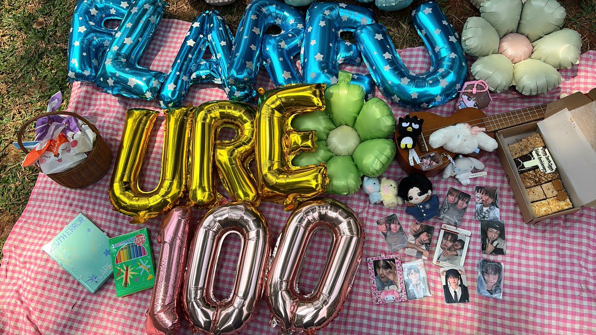 kangwoojinica's tweet photo. Happy 100 Days FLARE U!!! Terimakasih buat semua u're yang kemarin sudah ikut meramaikan ya😍 semoga next event kita bisa ketemu🫰
Selamat karna event kecil ini sudah ternotis wkwk
#100DaysofUREchive #UREchive
#FLAREU #플레어유 @FLAREU_INA @flareu_official https://t.co/ekKa0CaNwJ