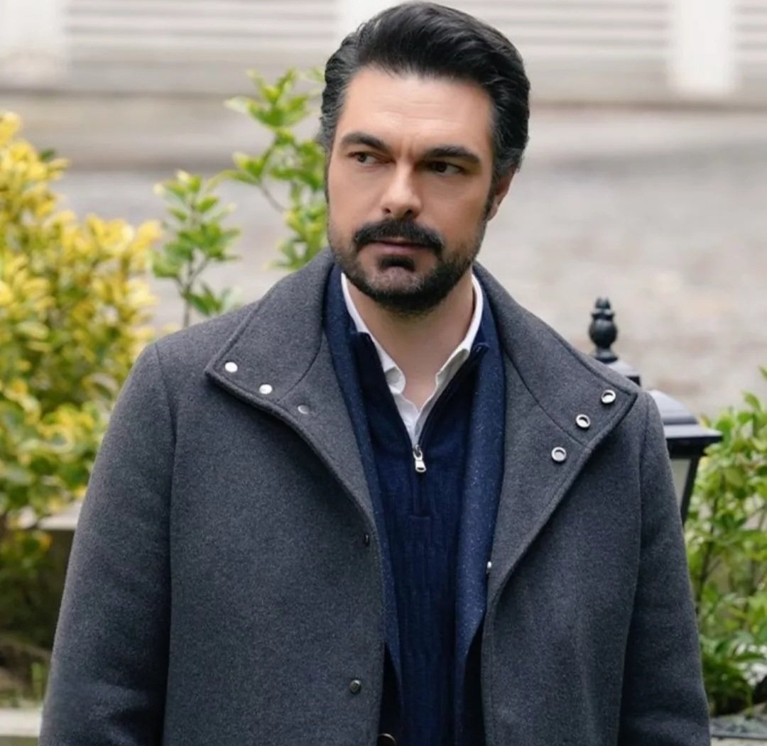 fatima_just1's tweet photo. İ vote #HalilİbrahimCeyhan for Asian Celebrity of the Year 2026
#ACOTY2026
#ACOTY2026HalilİbrahimCeyhan 
#NETIZENSCHOICE
@thenreport https://t.co/i6KRToEU2x