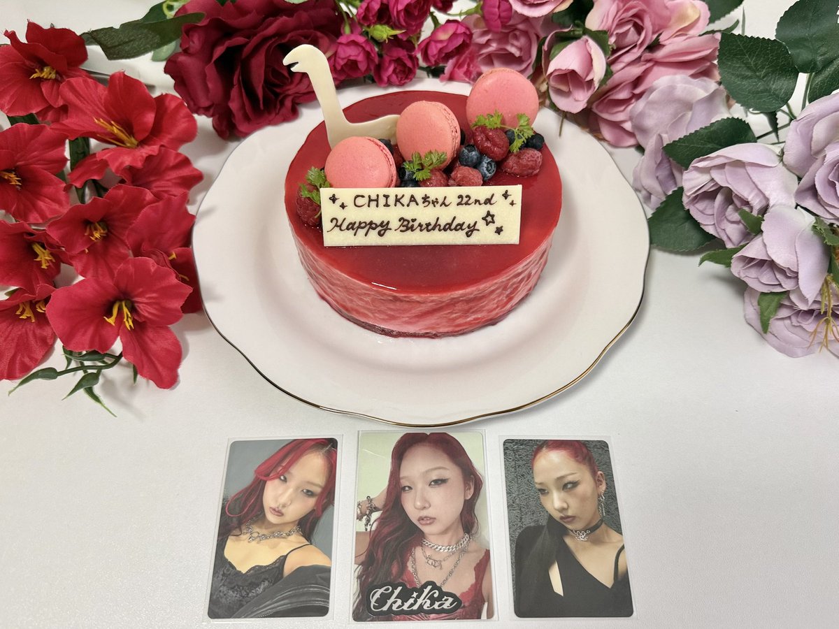 ponpon_HONEYs's tweet photo. ⋆⸜ ʜᴀᴘᴘʏ ʙɪʀᴛʜᴅᴀʏ ⸝⋆ 

チカちゃんお誕生日おめでとう✨
いつも素敵な歌声を届けてくれてありがとう🎶
これからもいっぱい美味しいごはんを食べていっぱい寝て、健やかに幸せでいてね〜！！！大好きだよ❤️❤️

#HAPPYCHIKADAY https://t.co/nG3LIwYf7Q