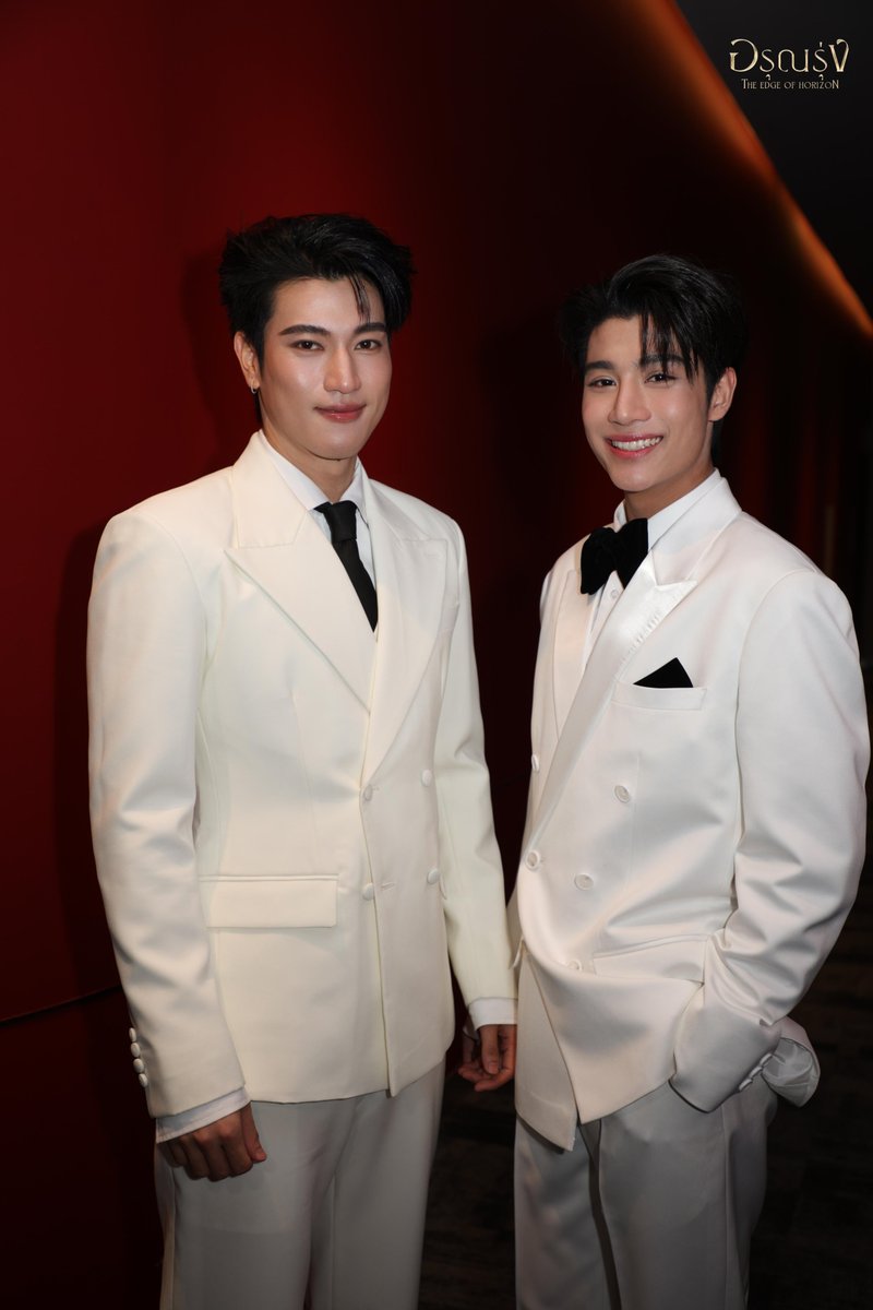ArunRungTH's tweet photo. ประมวลภาพงานอรุณรุ่ง The Edge of Horizon Final EP with InnOngsa เมื่อวันที่ 29 สิงหาคม 2569 ที่ผ่านมา

#ArunrungFinalwithInnOngsa
#อินองศา #InnOngsa https://t.co/Xz9xolnB8P