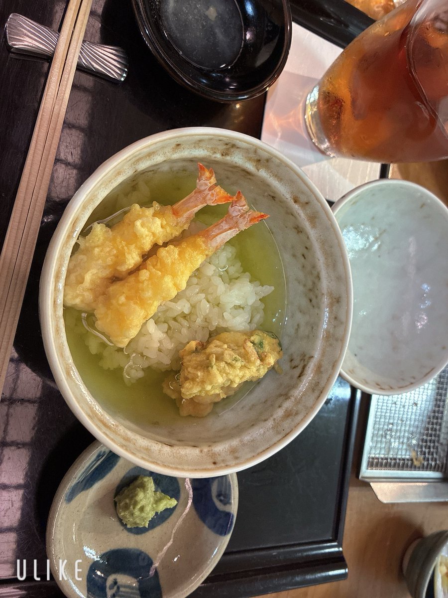 MiyaueYuika's tweet photo. こんばんは☆
今日は、久しぶりに天婦羅食べました〜
海老、美味しいですよね✨
今日も一日、お疲れ様でした♪#宮上唯依花 #みやうえゆいか #外食 https://t.co/yY6R8kFRFJ