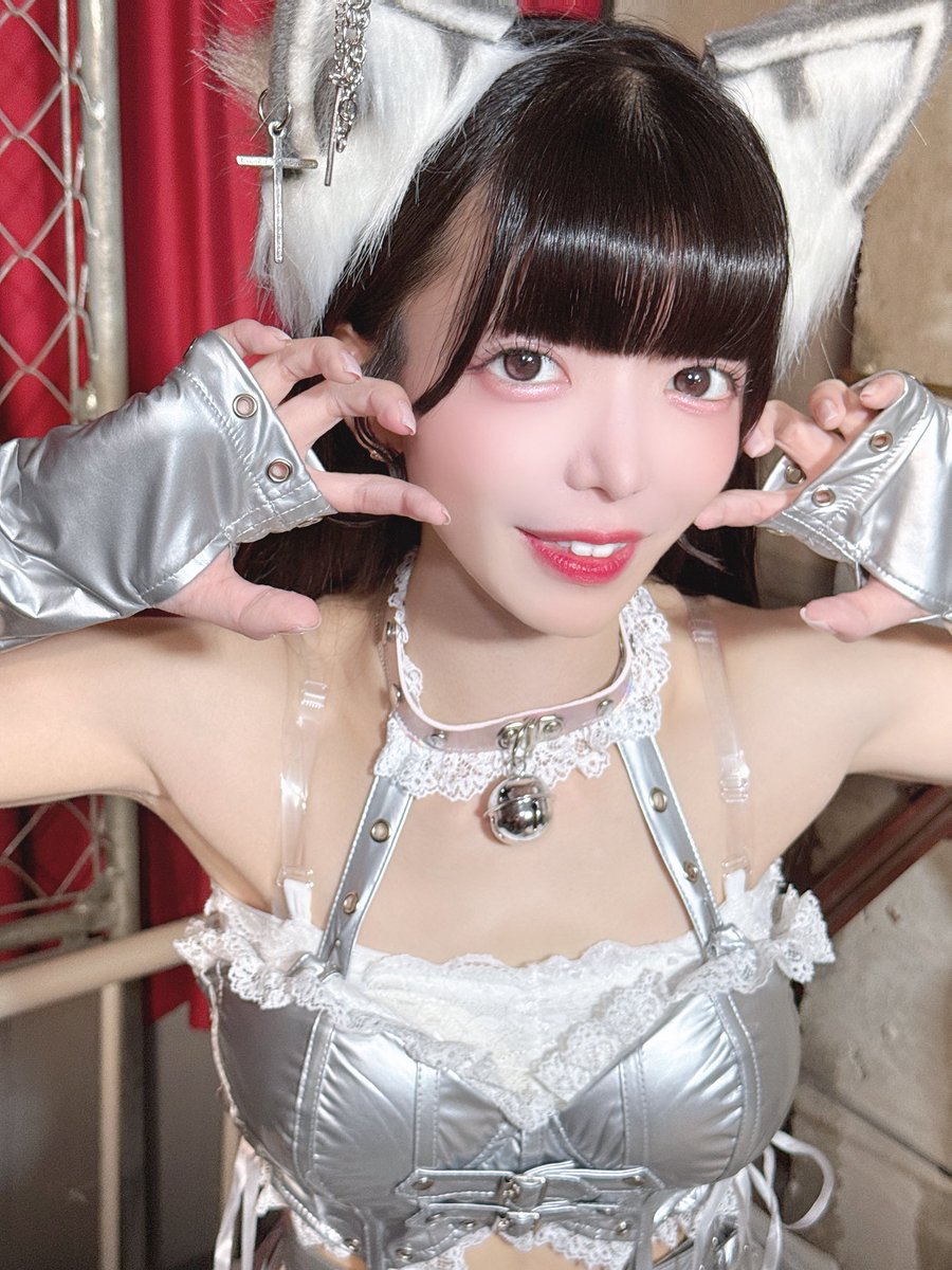 isekaimin369's tweet photo. 2026.08.30
異世界撮影会
第3部:ねこ？狼？

ガォーが1番好きなポーズ🥰
頭からスカイツリー
可愛すぎて滅♡
盛れすぎやろ！
だいすきよー🫶
#超星みるく 
@mchan_para https://t.co/BgiZsbyvJU