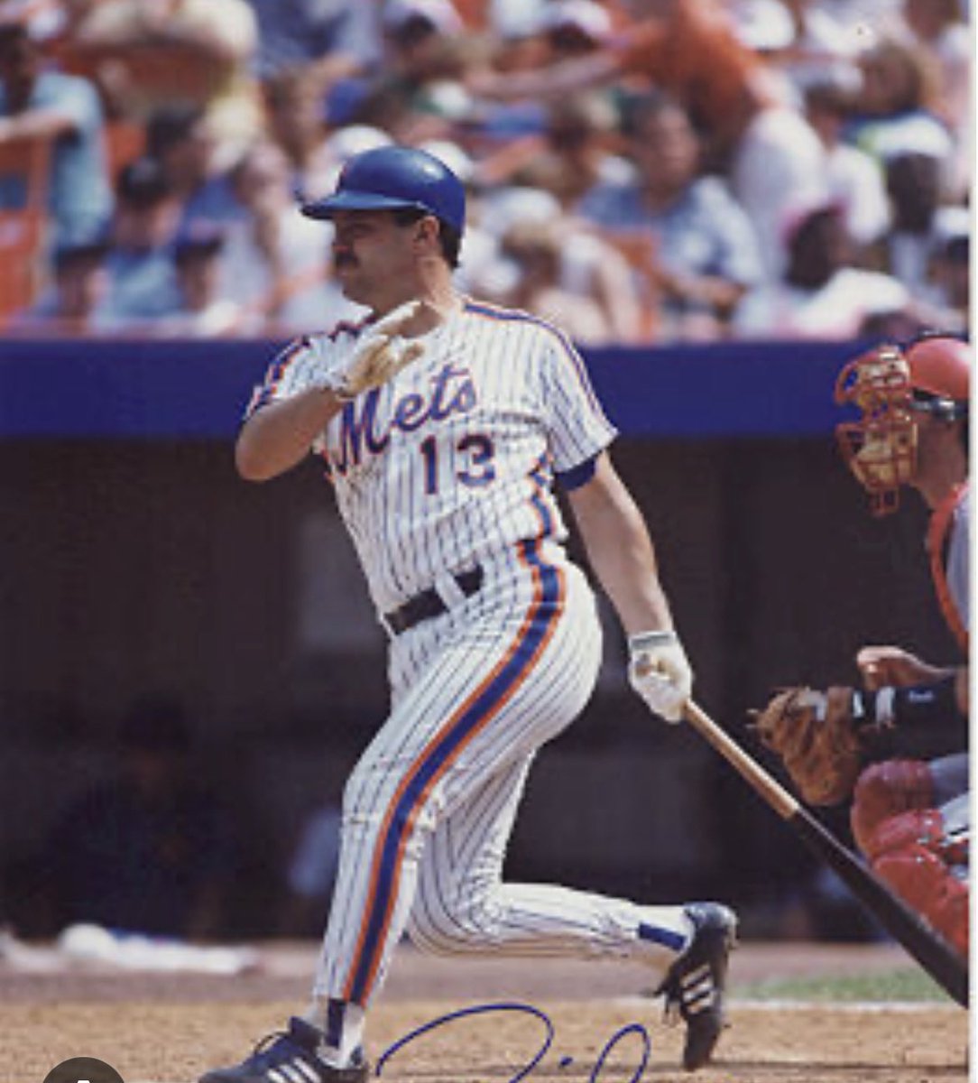 Ag_JordanSilver's tweet photo. @TheBaseballHut Hmmmm

Hideo nomo
Mo Vaughn 
Roberto Alomar
Rick cerone https://t.co/i7ZUfaaV8A