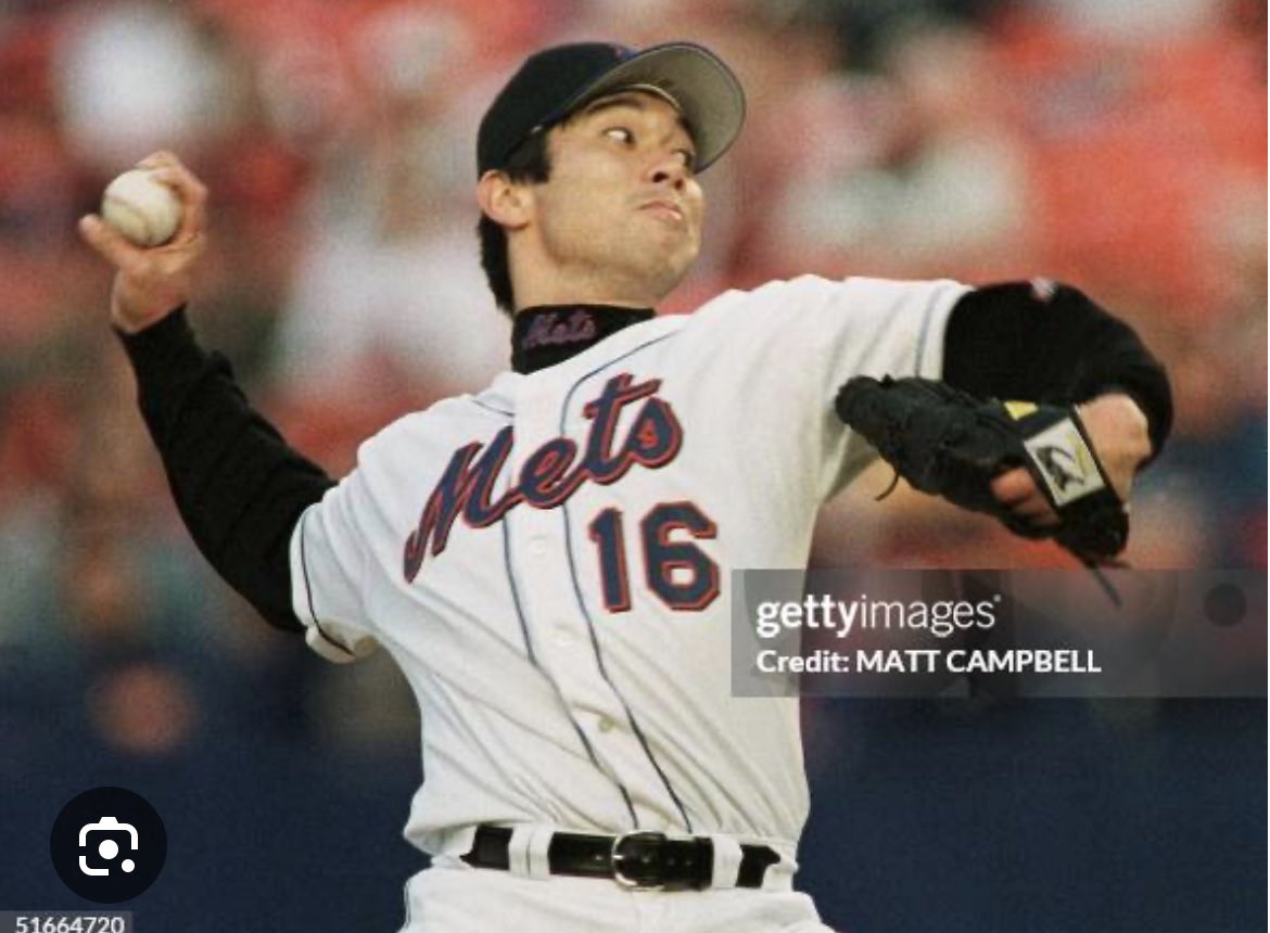 Ag_JordanSilver's tweet photo. @TheBaseballHut Hmmmm

Hideo nomo
Mo Vaughn 
Roberto Alomar
Rick cerone https://t.co/i7ZUfaaV8A