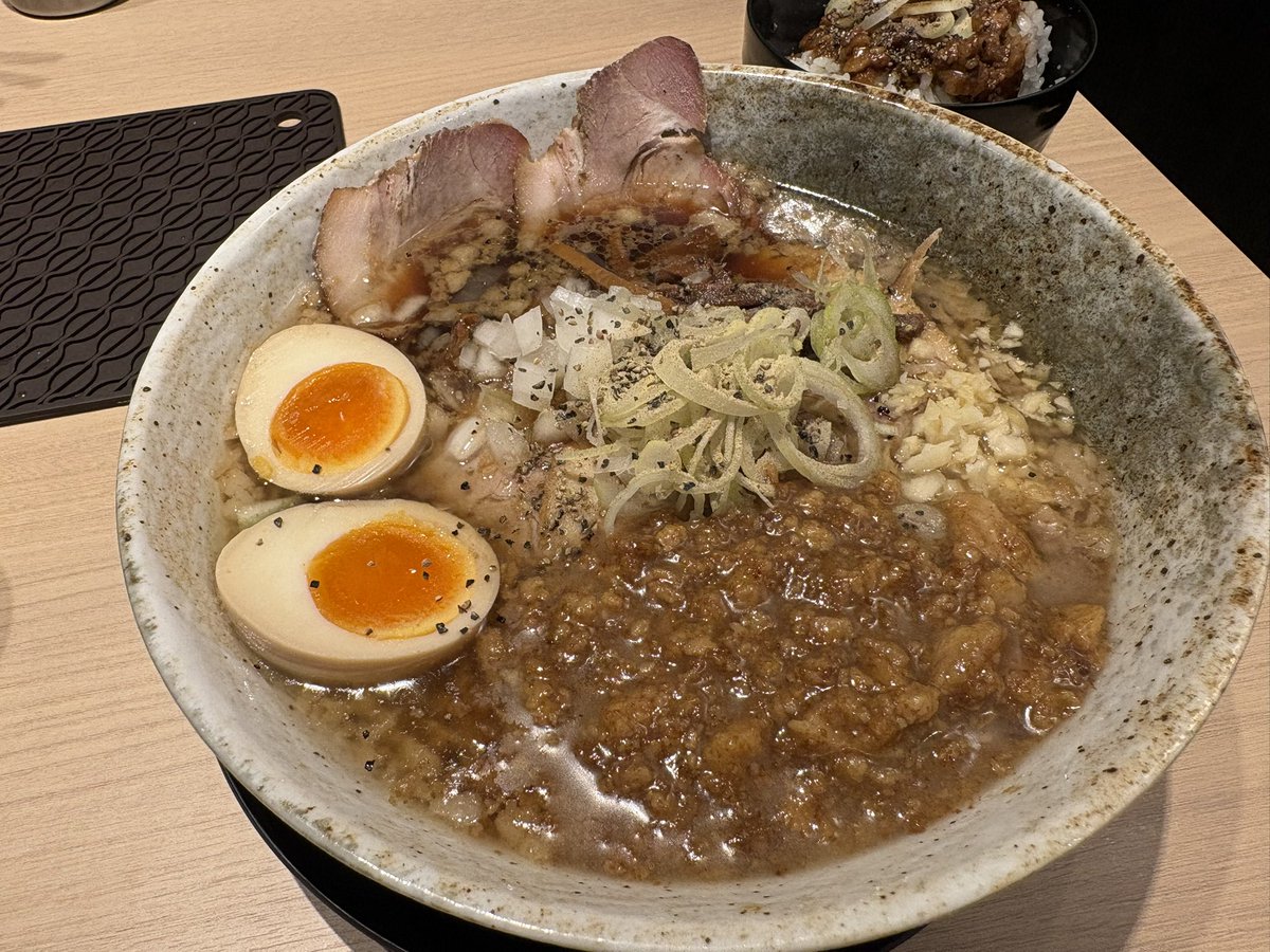 nybynw's tweet photo. ラーメンなう https://t.co/lSdNjI3rQL