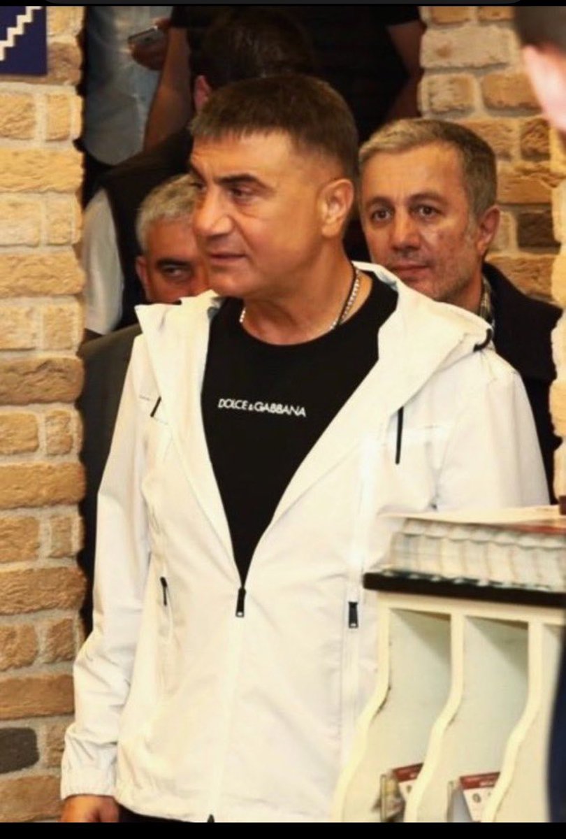 SPAhmetn's tweet photo. Eskiler bir de şöyle derdi: “Adil duran adamın ömrü, milletin duasıdır.”
Allah senin ömrünü uzatsın Reis. Sen durdukça bir haksızlığa karşı duran ses kesilmez, bir çaresizin yüreği soğumaz, bu vatanın vicdanı da susmaz.reisim ben bir babayım ve şuan çok zor durumdayım senden gelecek umuda yardım eline muhtacım 
Allah seni korusun, yolunu açık etsin.reisim  @sedat_peker