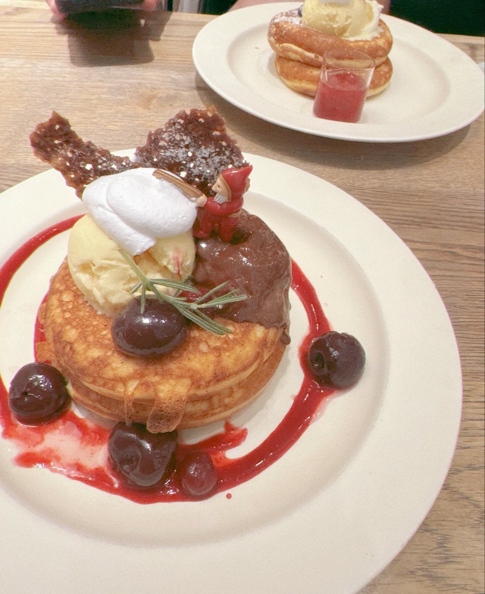 san4kak's tweet photo. カフェ巡り趣味です₍ .  ̫. ₎♪♪ https://t.co/3EVbh82L6F