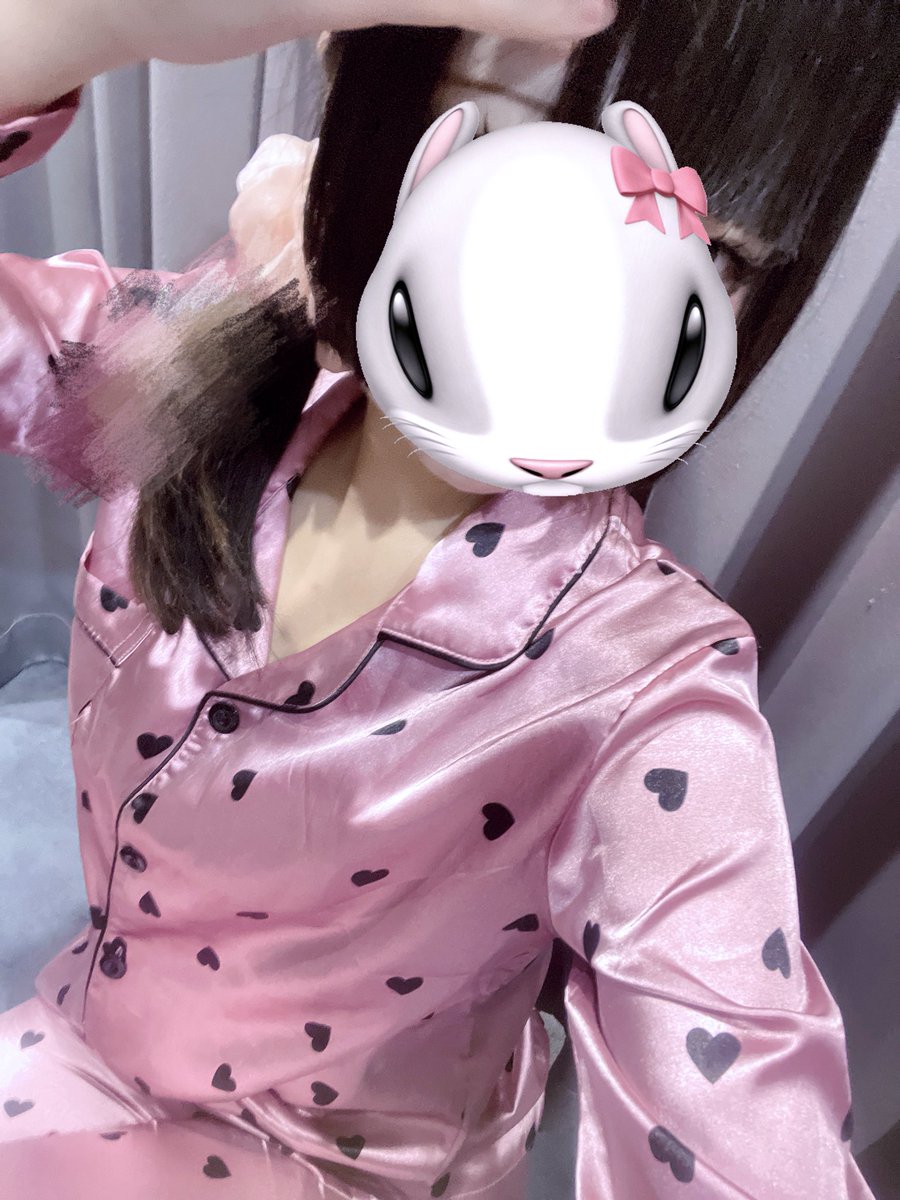 misa_chiara's tweet photo. 前髪もう割れてて顔ないт т
#日本橋 #リフレ https://t.co/ti8sc4ObYK