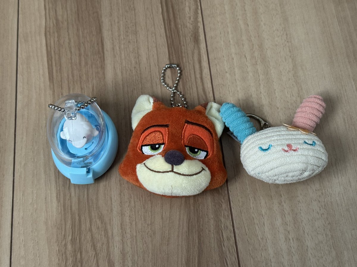 nyoooonn11's tweet photo. めじるしアクセサリー買取 譲渡 交換
譲：画像（抱き合わせは3.4）
求：定価＋送料（＋手数料）
ヨッシー含む取引はメルカリかヤフフリ通しでお願いします🙇‍♀️
5点〜
買取点数が多い方優先
1枚目は抱き合わせより6点〜
🟩は抱き合わせより1点
ニックは裏側がミラーになってます。
リプに続きます➞ https://t.co/GB5FMoVNLx
