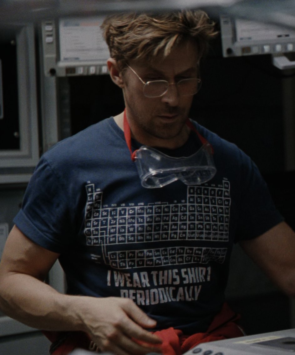astralfangs_'s tweet photo. holy shit my wifehusband is so fine😊💛 https://t.co/hDb6ib8epN