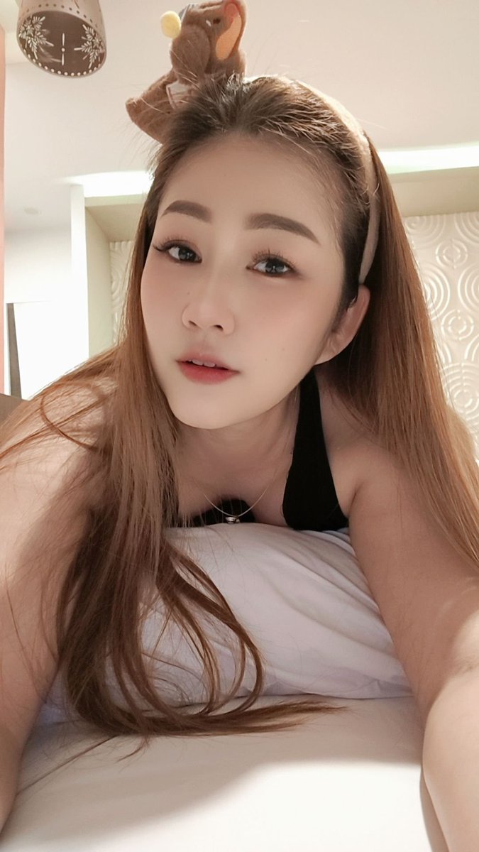 MMccoy14757's tweet photo. วันไหนอยากแต่งหน้าเบา ๆ ตัวนี้ช่วยให้เตรียมผิวง่ายขึ้น🎀
ทาแล้วผิวดูเรียบขึ้นแบบเบา ๆ ไม่ต้องลงหลายชั้น☘️
ช่วยบำรุงและดูแลผิวในวันที่ต้องเจอแดด🌤️
อากาศอบอ้าวก็ยังแต่งลุคละมุนได้แบบสบาย ๆ🏖️
เกลี่ยแล้วแนบผิวดี ใช้แล้วสบายหน้า💕   

ไอดี now_sy11

#รับงานจันทบุรี

#จันทบุรี https://t.co/qIRADQDRAX