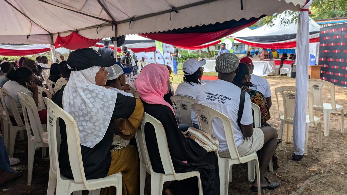 KwaHaki's tweet photo. Today together with the @MissingVoicesKE , we are launching a campaign to end enforced disappearances in Kenya. No more enforced dissapearence. We demand justice, accountability, truth and legislation that criminalizes enforced disappearance.

#EndEnforcedDisappearances https://t.co/1nCvJBLmr5