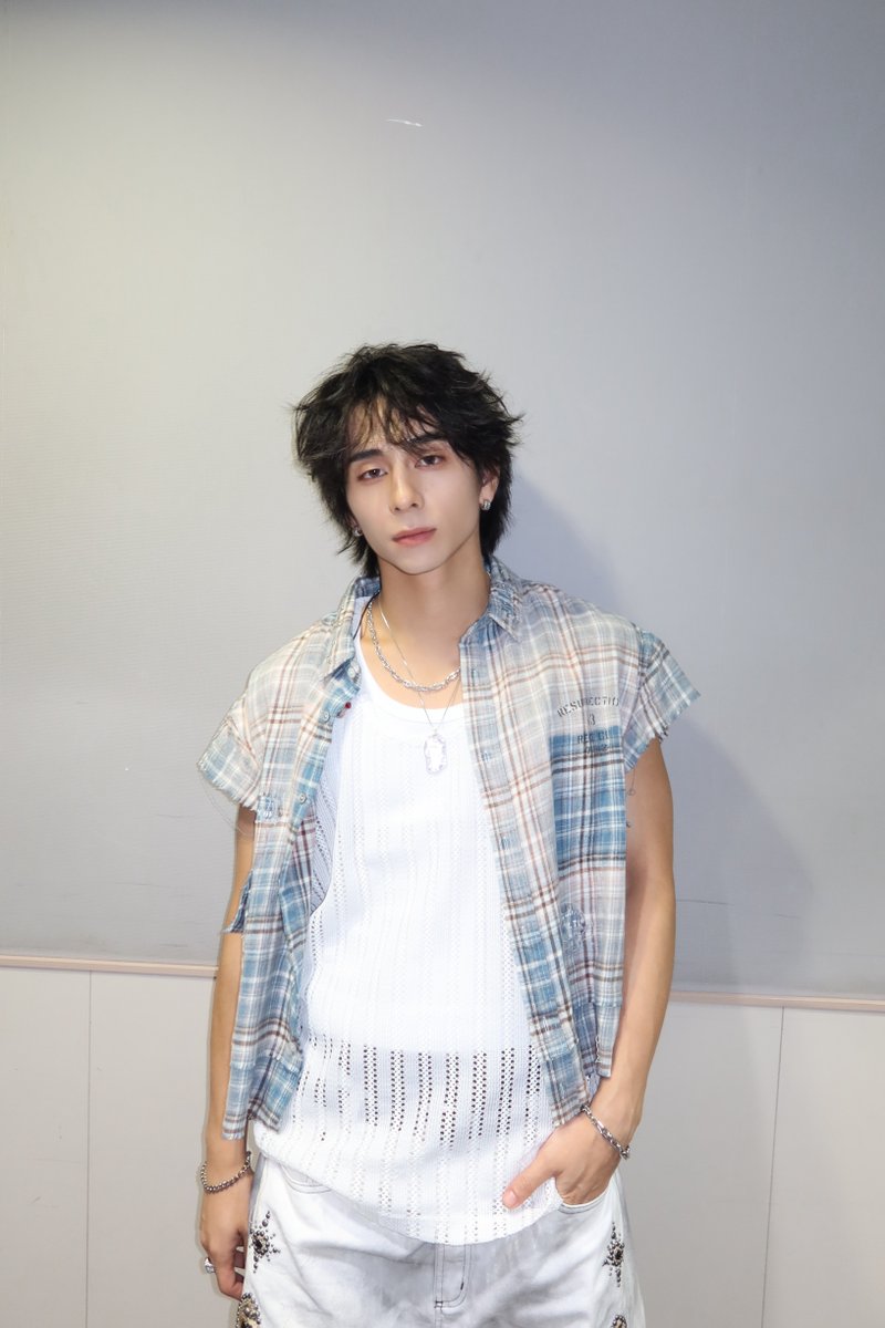official__INI's tweet photo. [📸] 260831
TBS「CDTVライブ！ライブ！」

#西洸人 #HIROTO
#NISHIHIROTO

Detail ❯❯ https://t.co/EDy7SlUbi8

#CDTVライブライブ
#INI #INI_ANTHEM #INI_YKWTD 
#Todays_INI https://t.co/EWdkFxhEQY