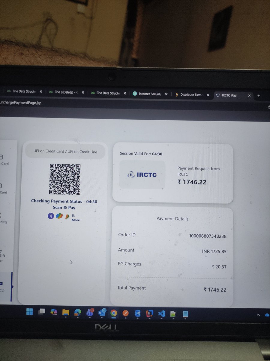 Alfa_Beta1997's tweet photo. Hi @RailMinIndia can tell me why in irctc upi cc-cl scan is not working I tried to payment everytime it's failed Also in screen it's showing 1746.22 while during scanning qr it showing 1725.85 please fix this issue as soon as possible 

#indianrail https://t.co/pCfaPE8QxE