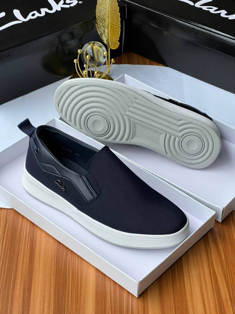 mornu_grace's tweet photo. Hòt deal🔥🔥
Size 40______46

🏷️36,000
🏷️45,000 https://t.co/64yC82hZy4