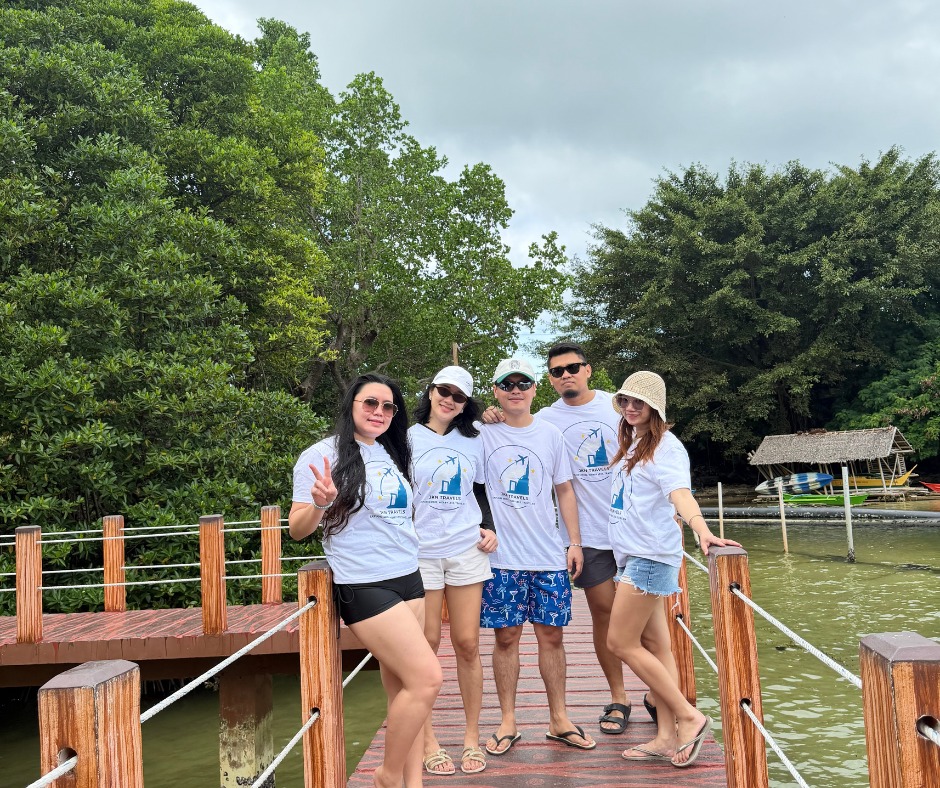 1112angie's tweet photo. Trusted Dubai travel agency for flights, UAE visa assistance, holiday packages, tours, and hotel reservations. Message us for inquiries and bookings. https://t.co/mX5a107Rl9