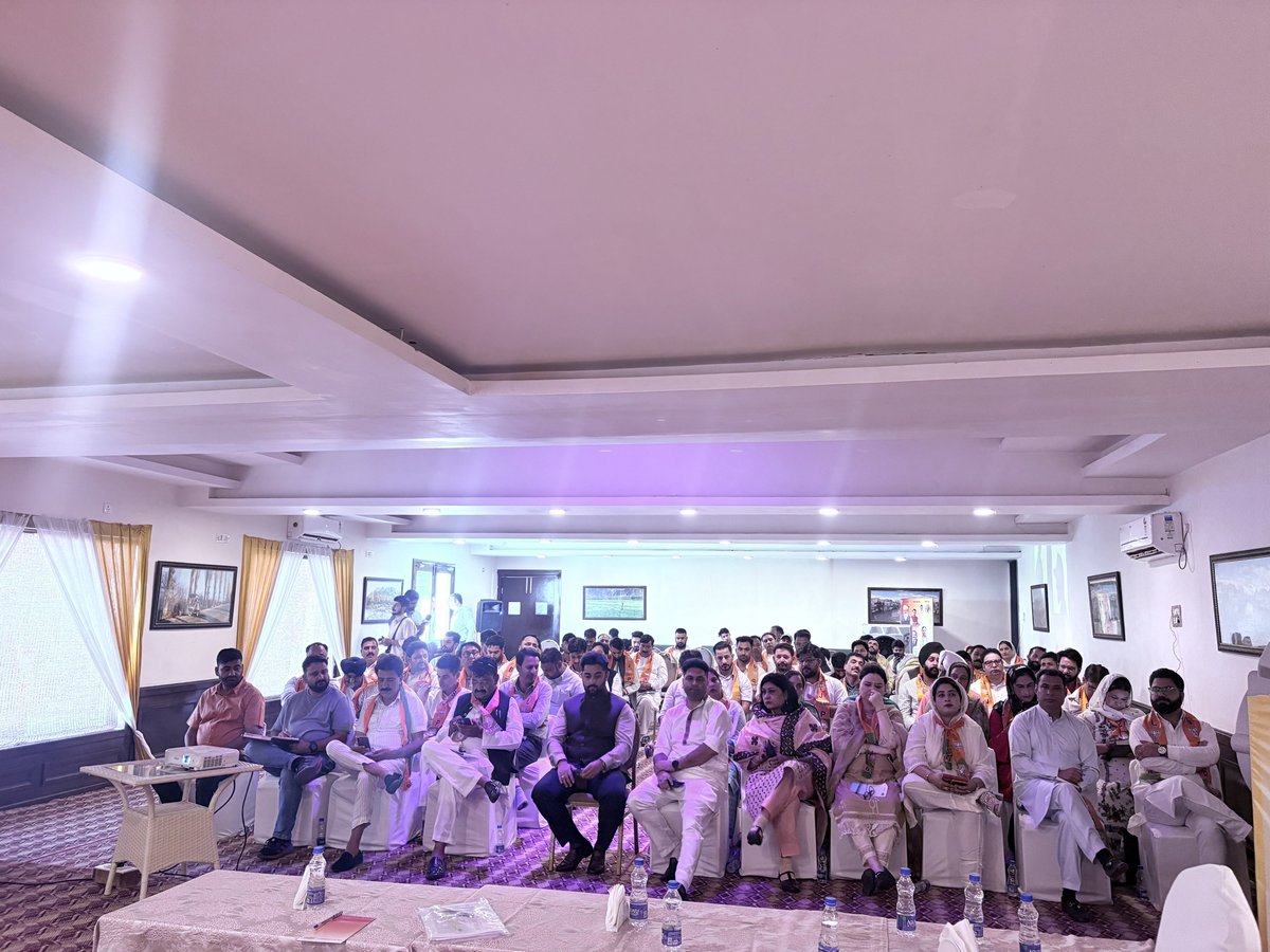 Danish_Bhat_'s tweet photo. Attended the party’s Seva Sankalp Abhiyaan workshop in Srinagar today. Participants were briefed on the detailed programmes to be undertaken during the month long Seva campaign marking the birthday of our Hon’ble Prime Minister, Shri @narendramodi Ji. We celebrate his birthday through Seva, dedicating ourselves to serving society and strengthening the spirit of public service.