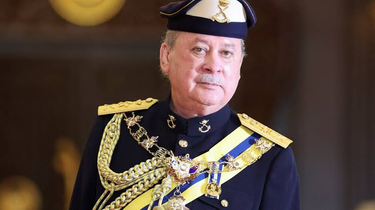 l5oulassa's tweet photo. هنّأ الرئيس محمد ولد الشيخ الغزواني ملك ماليزيا بمناسبة العيد الوطني، مؤكداً حرص موريتانيا على تطوير التعاون والعلاقات بين البلدين 🇲🇷🇲🇾🤝
#الخلاصة https://t.co/Idgj1NOwDp