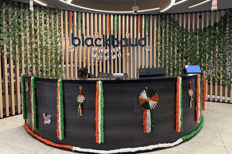 NaFaUpSpo's tweet photo. #US-based software & #AI company #Blackbaud is expanding in #Hyderabad with a new 45,000 sq. ft. facility in the Financial District—its 2nd centre in the city.
The company plans to grow its workforce from 700 to 1,000+ employees over the next 12–18 months.
#GCC https://t.co/oe4nUmiBg8