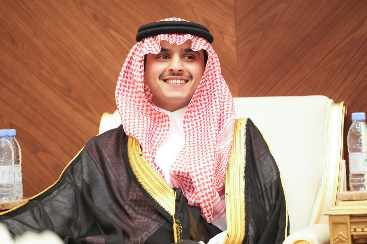 Alhuqbani_M's tweet photo. بحضور جمع من الأهل و أصحاب السمو والسعادة، تم الاحتفال بزواج الأبن عبدالرحمن على كريمة الشيخ مسلط الغبيوي العتيبي في قاعة حياة الربيع بحي النرجس يوم الجمعة 28 أغسطس. كل الشكر والتقدير لمن شاركنا فرحتنا، وشرفنا بحضوره من أصحاب السمو والسعادة.
بارك الله لهما و بارك عليهما وجمعهما على طاعته.