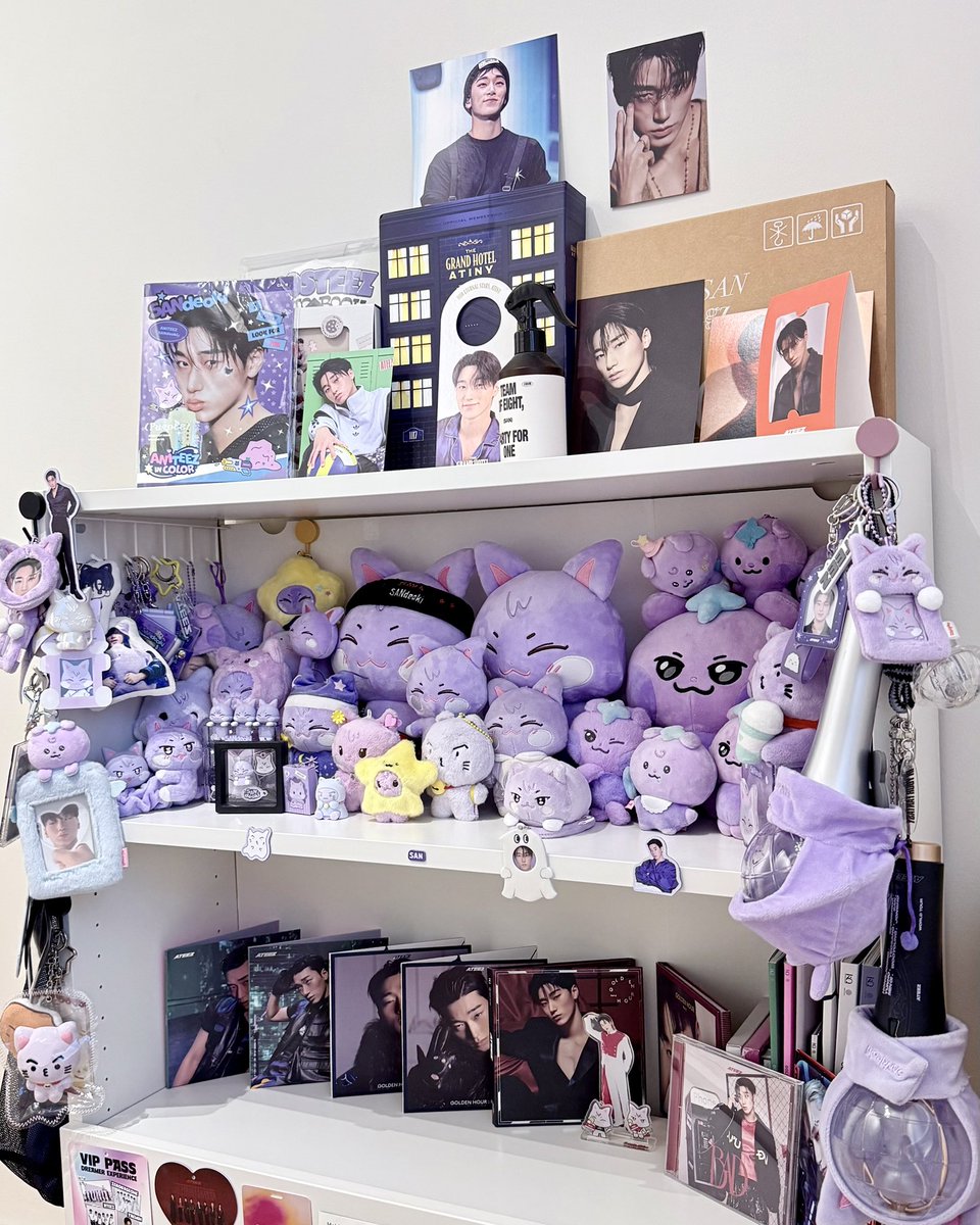 ppudding26's tweet photo. My purple collection 💜
#CHOISAN #SAN 
#최산
 #sandeoki https://t.co/VgMdsYziPP