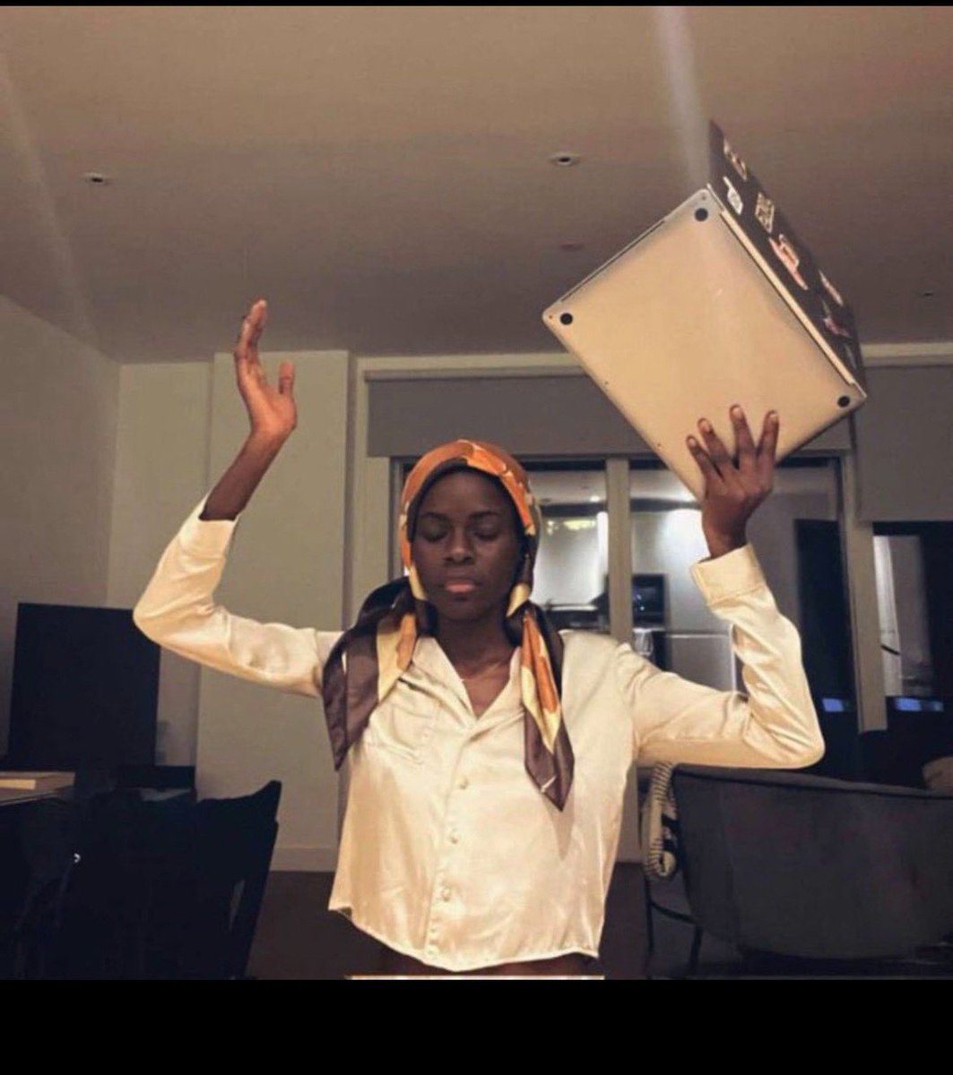 Dev_JesseMaduka's tweet photo. Good morning ☀️

A new week is here.

May our efforts pay off, our plans work out and good opportunities find us.

Let's have a productive week. 🚀 https://t.co/tLzlEPQKF6