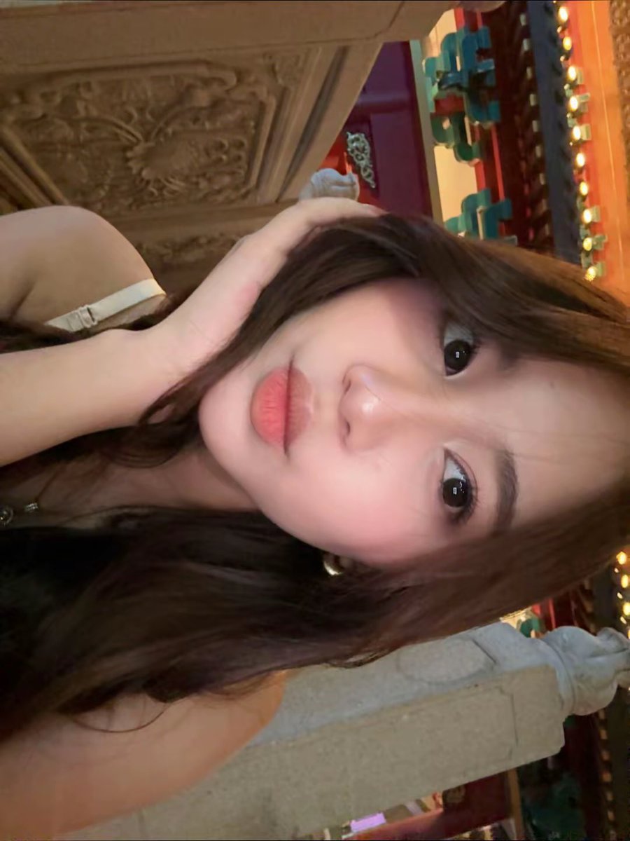 AA_AlyaJKT48's tweet photo. #AlMond apakahh lastt!??? https://t.co/7B9xzycXUk