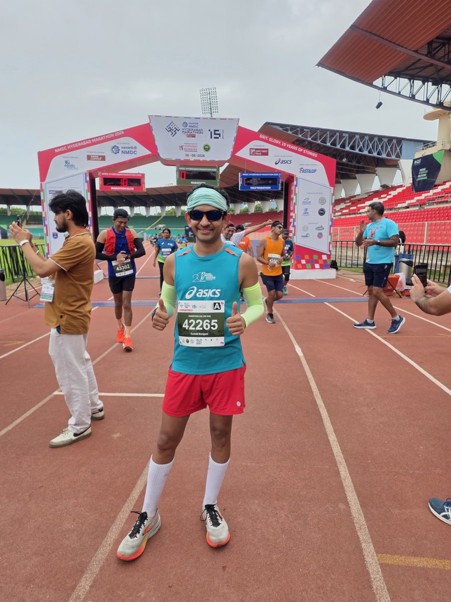 iamsumati's tweet photo. Finished Marathon #4 at @Marathon_Hyd in 4:25:15

A challenging &amp; tough route that makes you mentally stronger! A lovely weather, good route support &amp; runners around made the race even more memorable!

#MedalMonday
#Marathon https://t.co/sRmbyahHCq