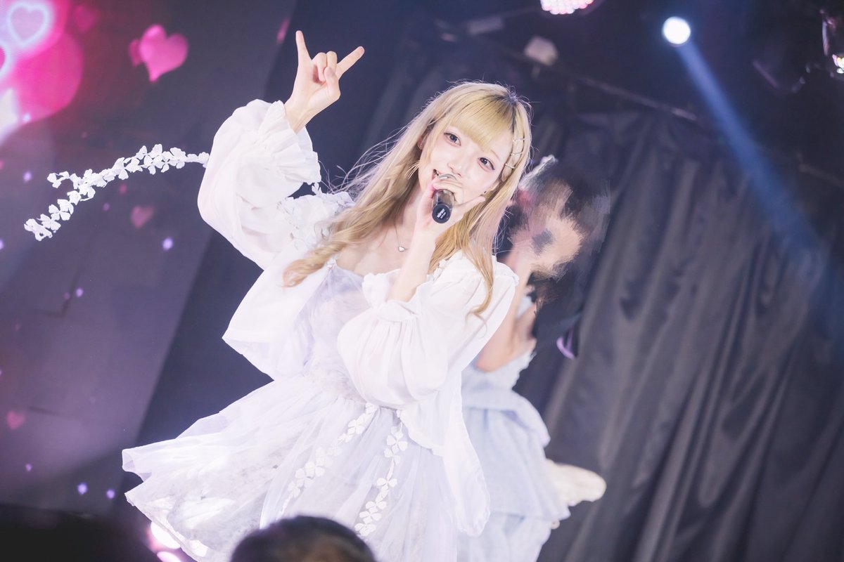 sasasasasnow's tweet photo. 素晴らしい一週始めようか☺️ https://t.co/LFsUGUmgWM