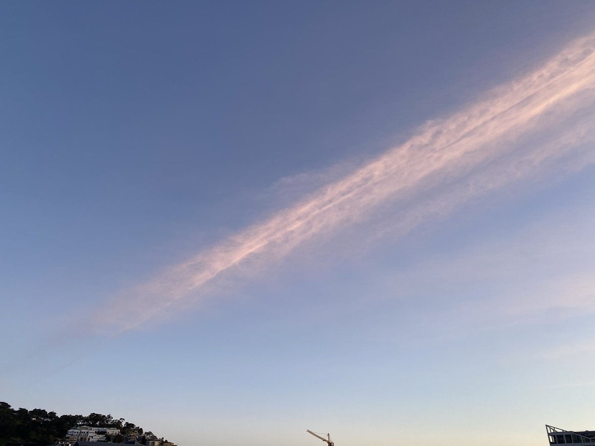 cryptoRSA2's tweet photo. @LegendreKristy This is Cape Town South Africa this morning, our daily barrage of poison https://t.co/QsY9Hb9OWo
