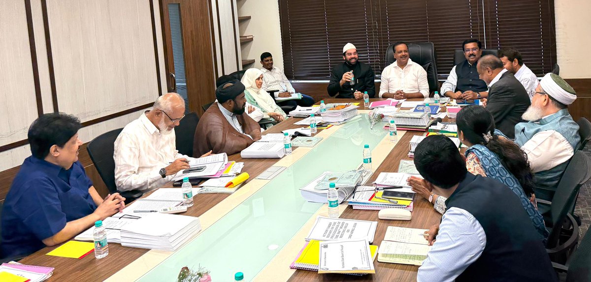 NasirHussainINC's tweet photo. 📍 Bengaluru | 31 August 2026
The 368th Board Meeting of the Karnataka State Board of Auqaf convened at the KSBOA Head Office, Bengaluru, with constructive deliberations on matters pertaining to the Wakf Board and community welfare.
#InstitutionalGovernance #PublicService #Karnataka #WaqfBoard #CommunityWelfare