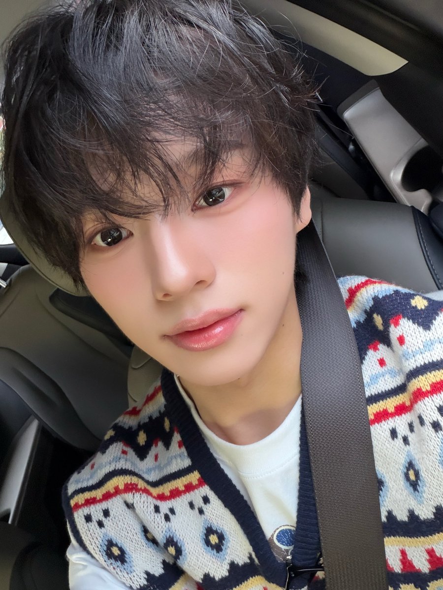 VAYONN_inkode's tweet photo. [#JINYU]

네가 나타나니까 세상이 갑자기 너무 사랑스러워졌어

#JINYU #진위
#VAYONN #베이온 https://t.co/CqkDnHjr4x