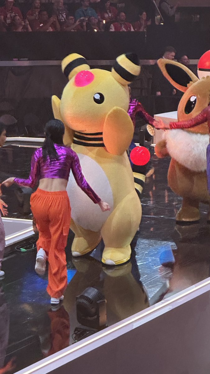 KinoTheatre's tweet photo. The Ampharos was my favorite at Pokemon Worlds 2026 🥹 https://t.co/Wq06pnQnoI