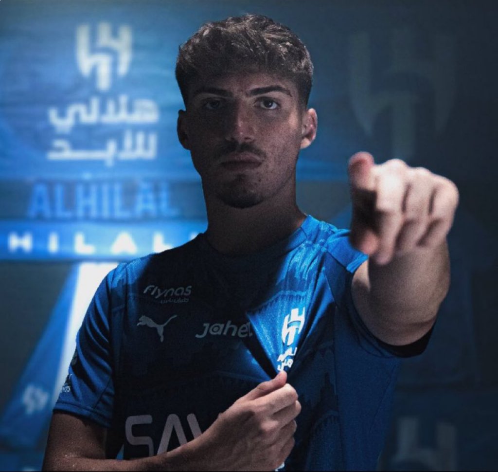 Nawaf_STATS's tweet photo. 🚨🚨🚨🚨🚨⚠️ Milliyet التركية : 

غلطة سراي يحسم صفقة يوسف أكتشيشيك 

سيتحمل الهلال ٥٠٪ من راتب اللاعب ، وسيدفع غلطة سراي النصف الآخر.  

الهلال بدأ بالبحث عن مدافع اجنبي مواليد. https://t.co/zmgDK5xBMy