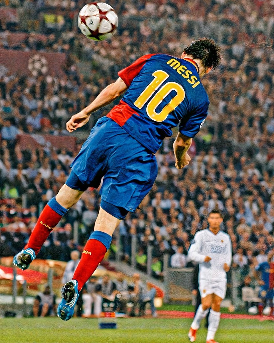 cr_7jnr's tweet photo. The only picture of Messi scoring a header btw, And you want me to believe this guy is the GOAT? Be serious. https://t.co/BdgdfFiUTY