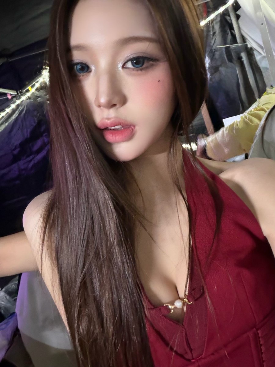 wonrnyoung's tweet photo. cherish the rotten angel
(𝑚𝑜𝑡ℎ-𝑒𝑎𝑡𝑒𝑛..) wings, 🗝 ༝ https://t.co/7FaKWB80PS