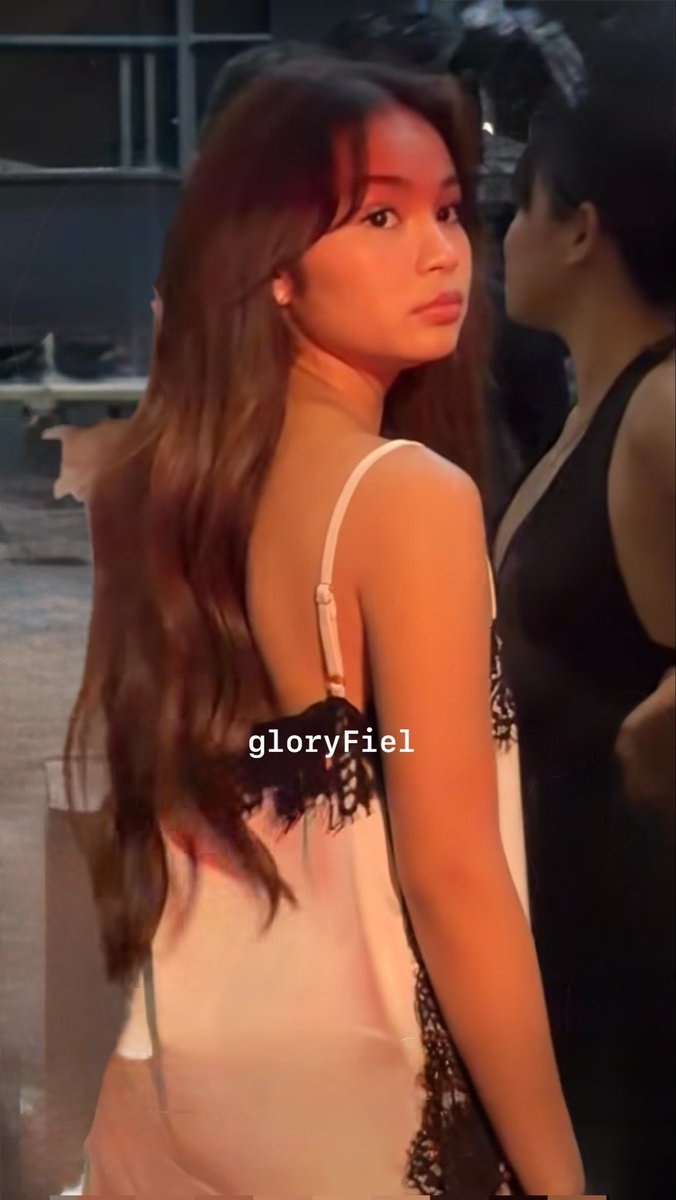iamgloryfiel's tweet photo. apakaganda mo tlgang bata ka😍

#Kolette #kolettemadelo #trending https://t.co/HisG1QfSd1