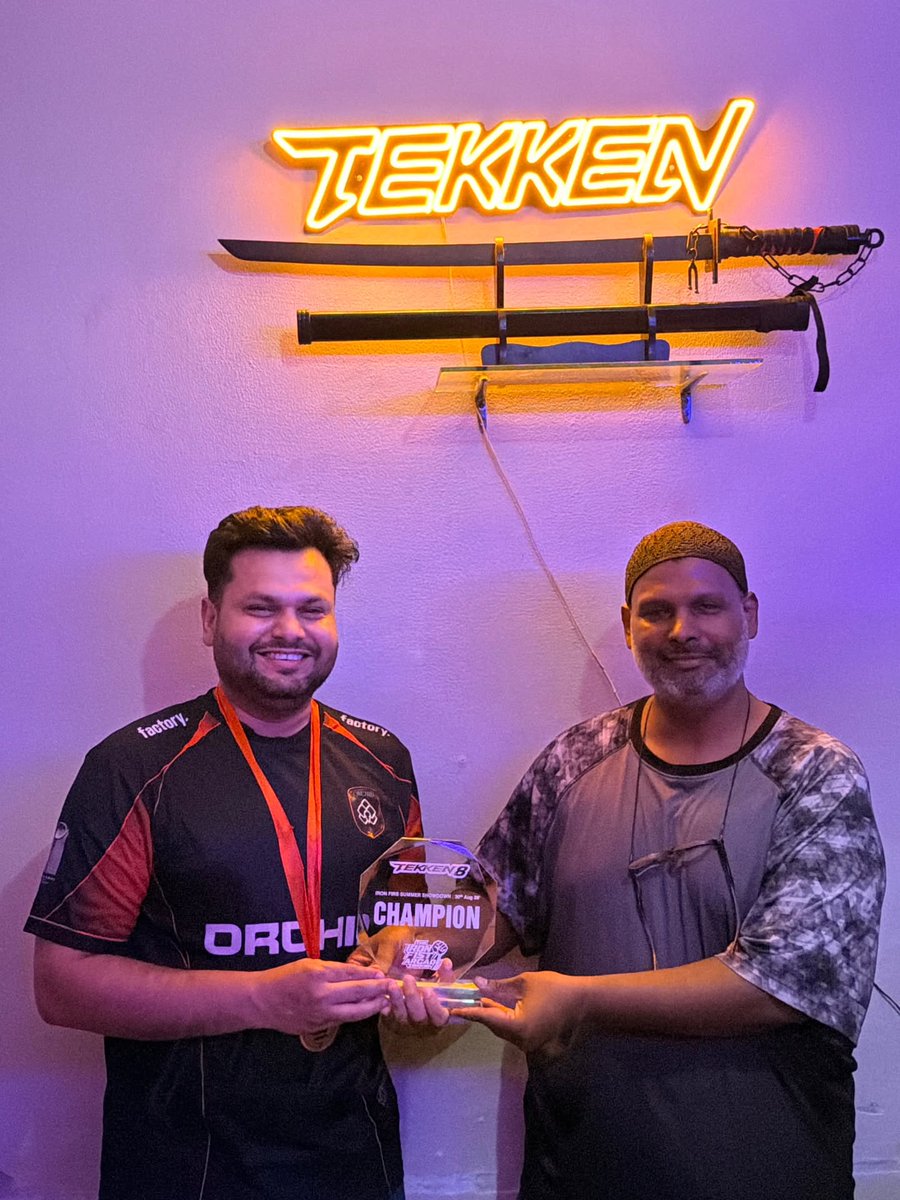 TeamOrchidGG's tweet photo. Our Tekken 8 player remains champion 🏆

@DawoodSikandar is once again the Iron Fist Summer Showdown winner!

#BloomOrchid🌺 https://t.co/uUnnZZESJZ