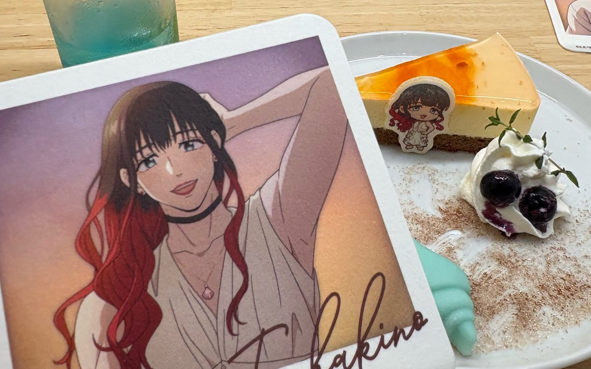 kuma_Strawberry's tweet photo. 久々のコラボカフェ✨

棪堂欲しいなー思ってたらまさかの自引き✨ビジュ最高な椿ちゃんも来て、蘇芳も交換頂き揃ったー✨

周りのファンの方も平和で楽しかったー✨ https://t.co/mfX6lZKv8w